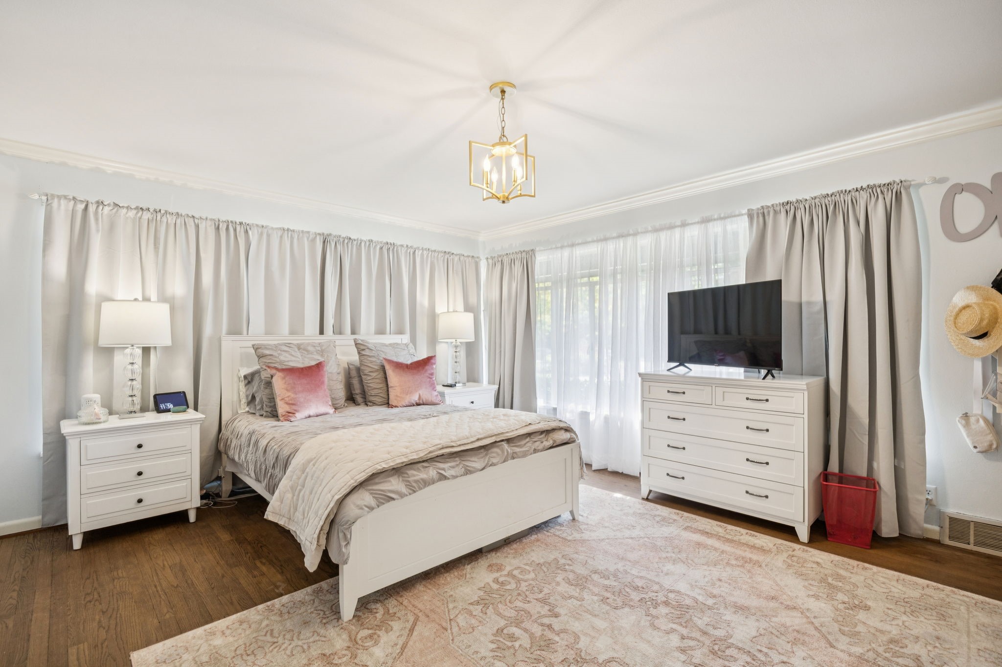 4549 Walnut Hill Lane