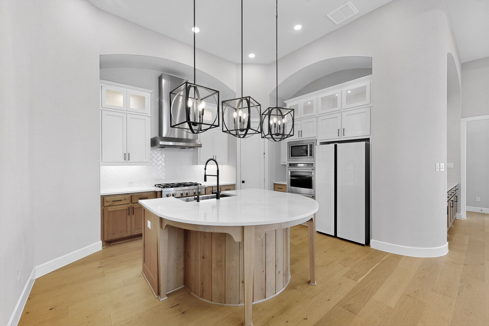 15592 Songbird Street