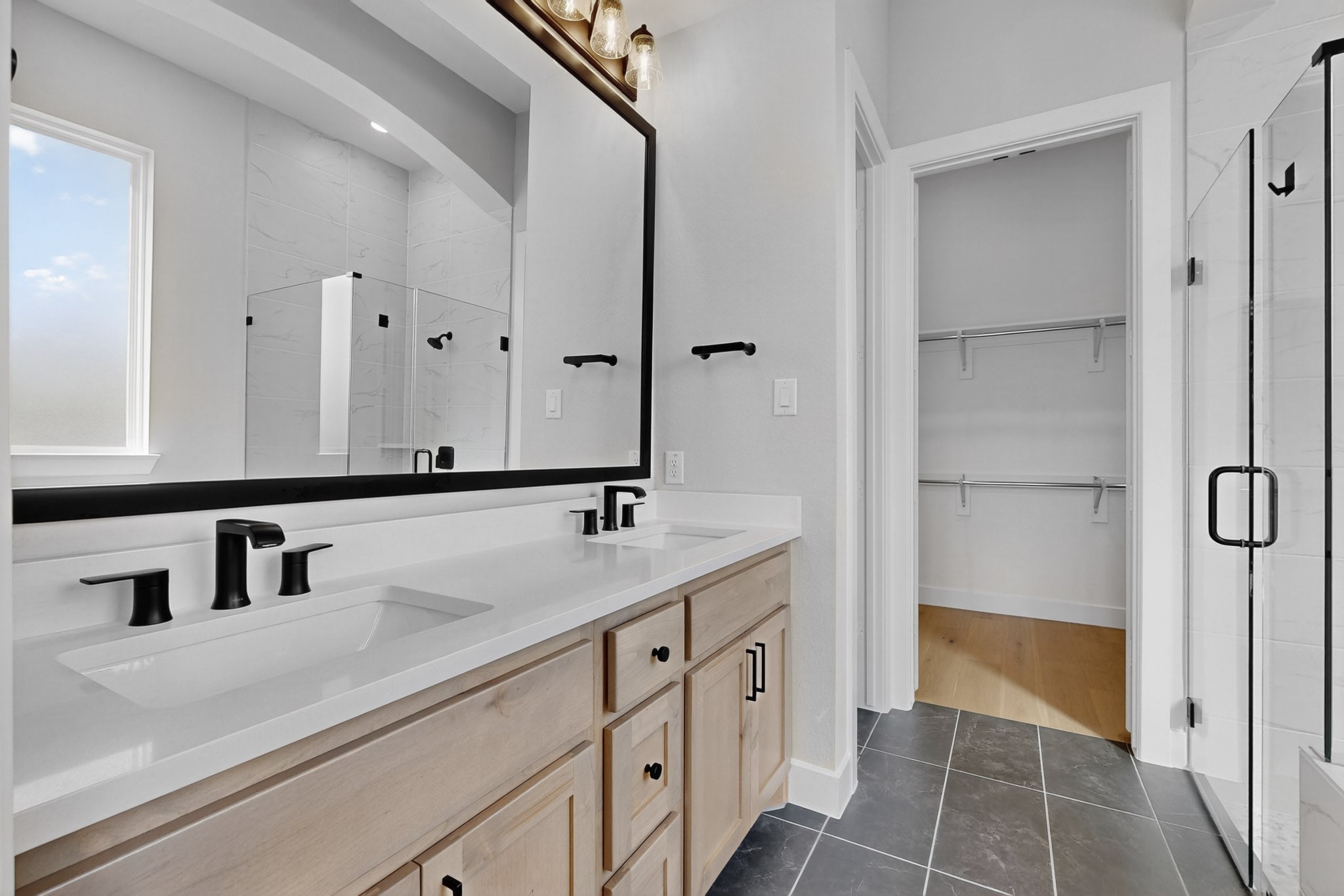 15592 Songbird Street