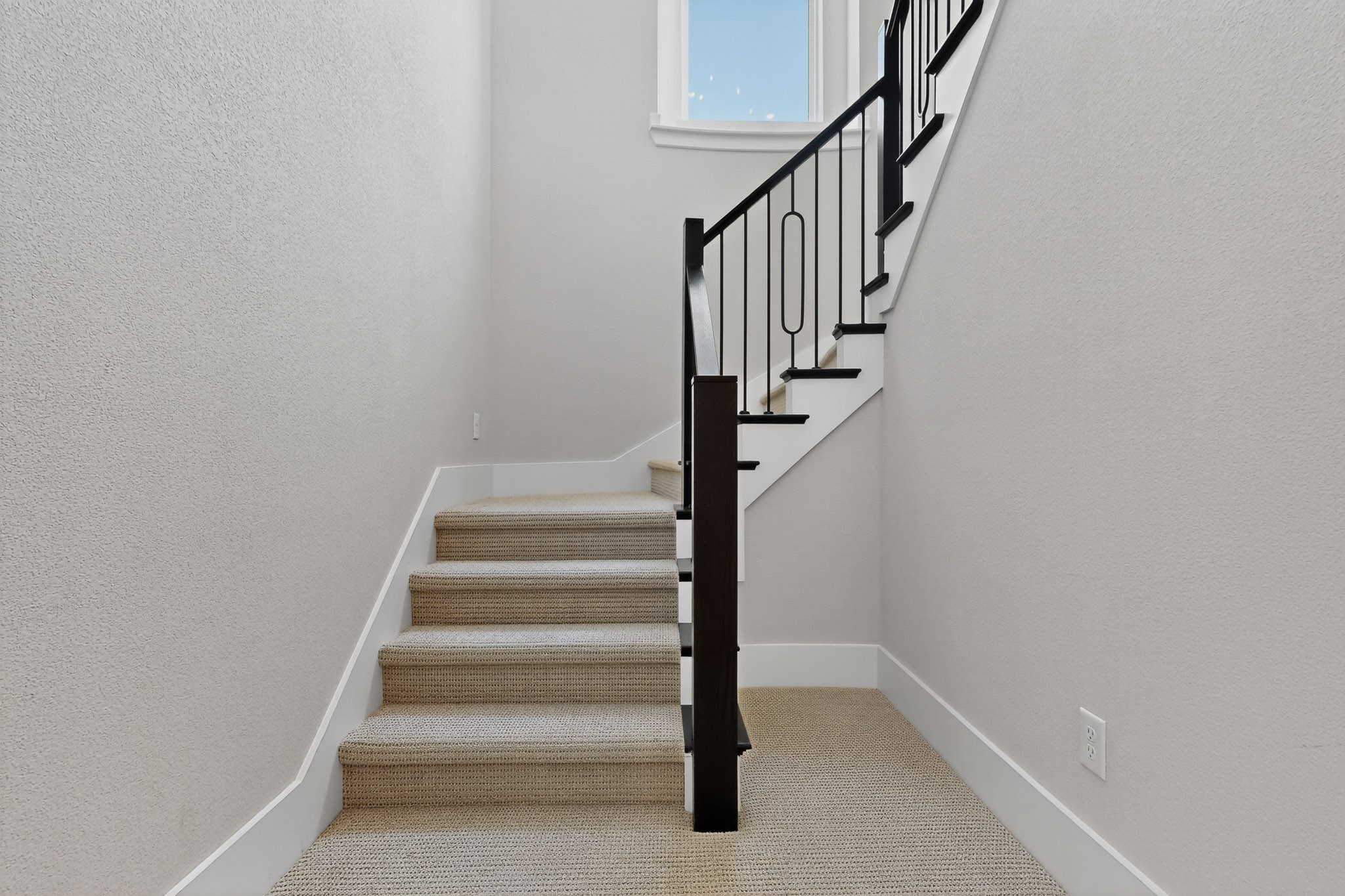 15592 Songbird Street