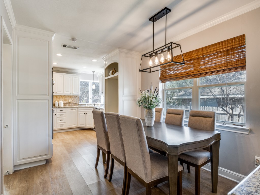 2810 Club Meadow Drive