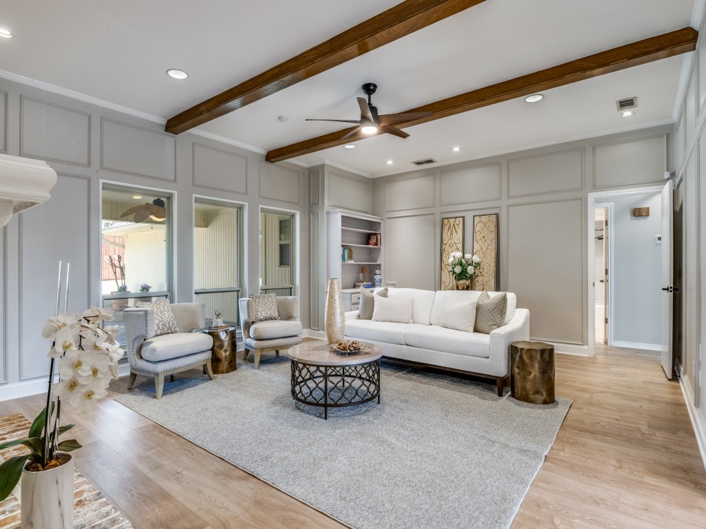 2810 Club Meadow Drive