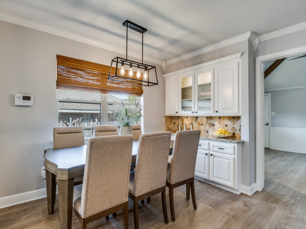 2810 Club Meadow Drive