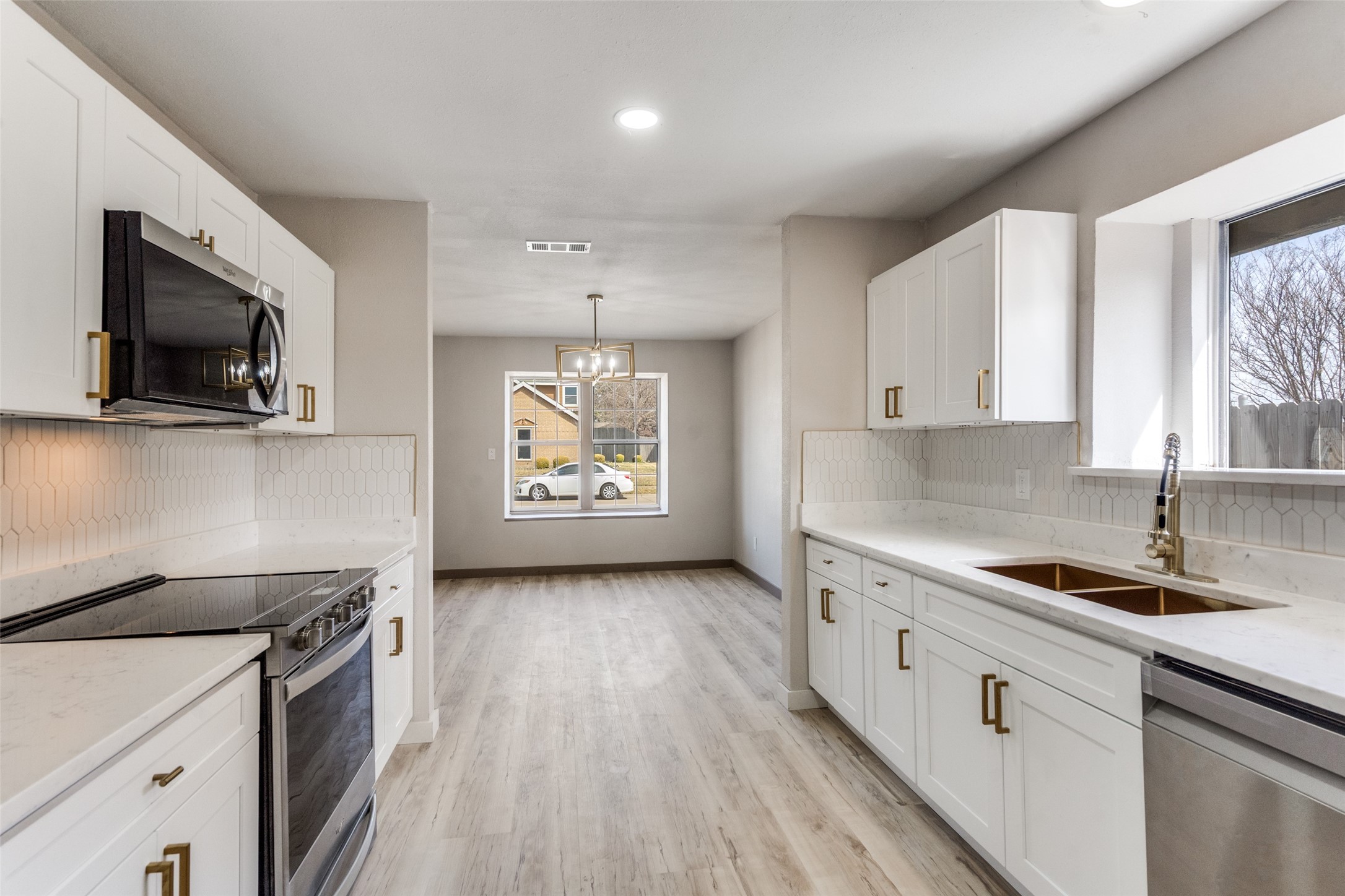 704 kipling Drive