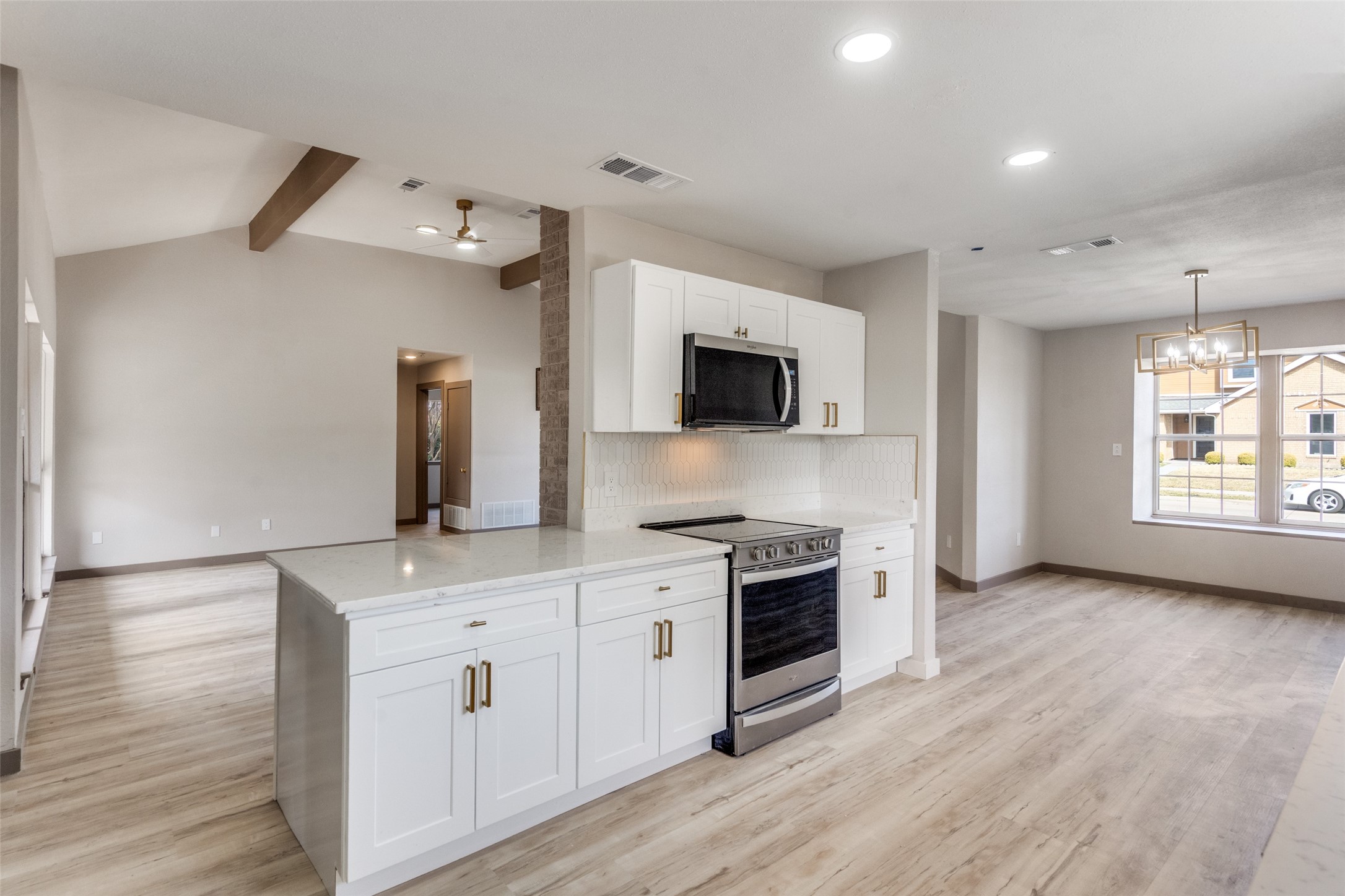 704 kipling Drive