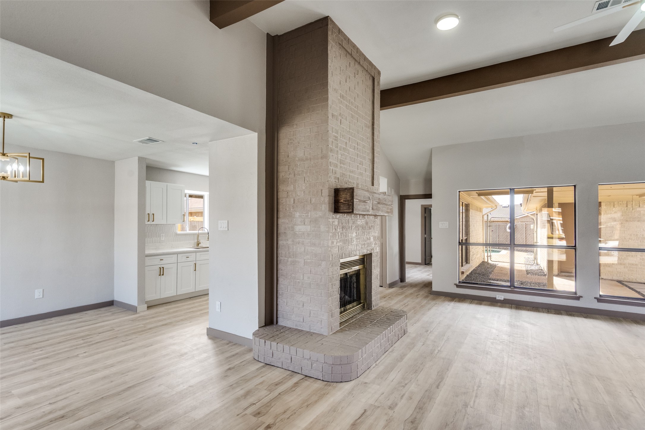704 kipling Drive