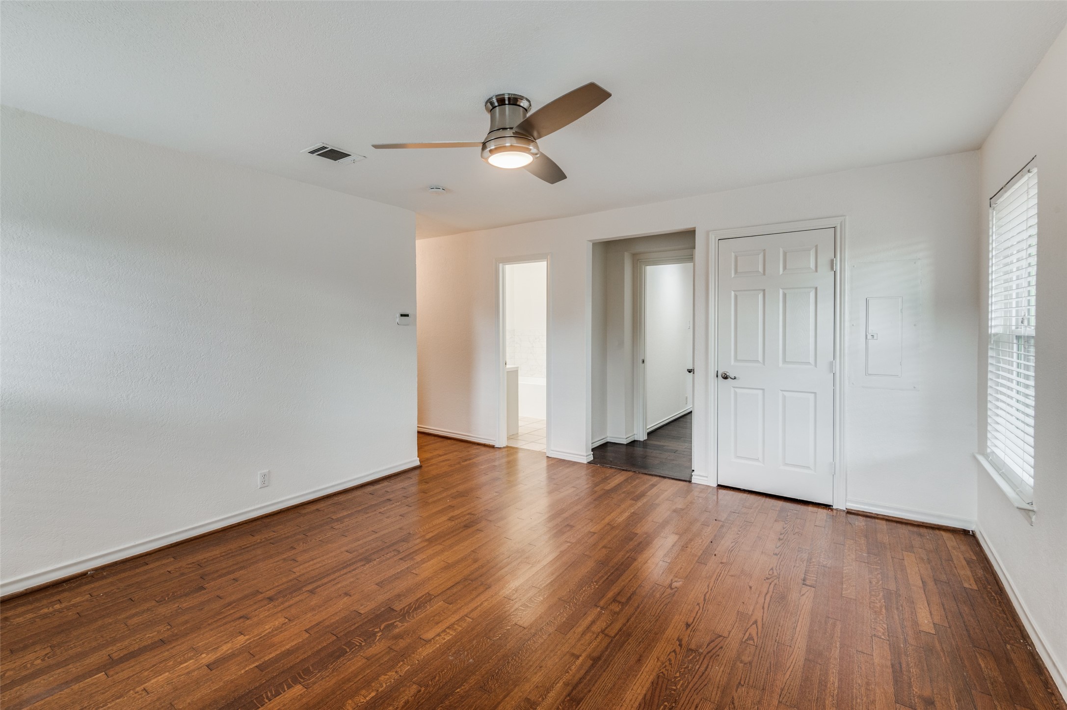 6815 Azalea Lane