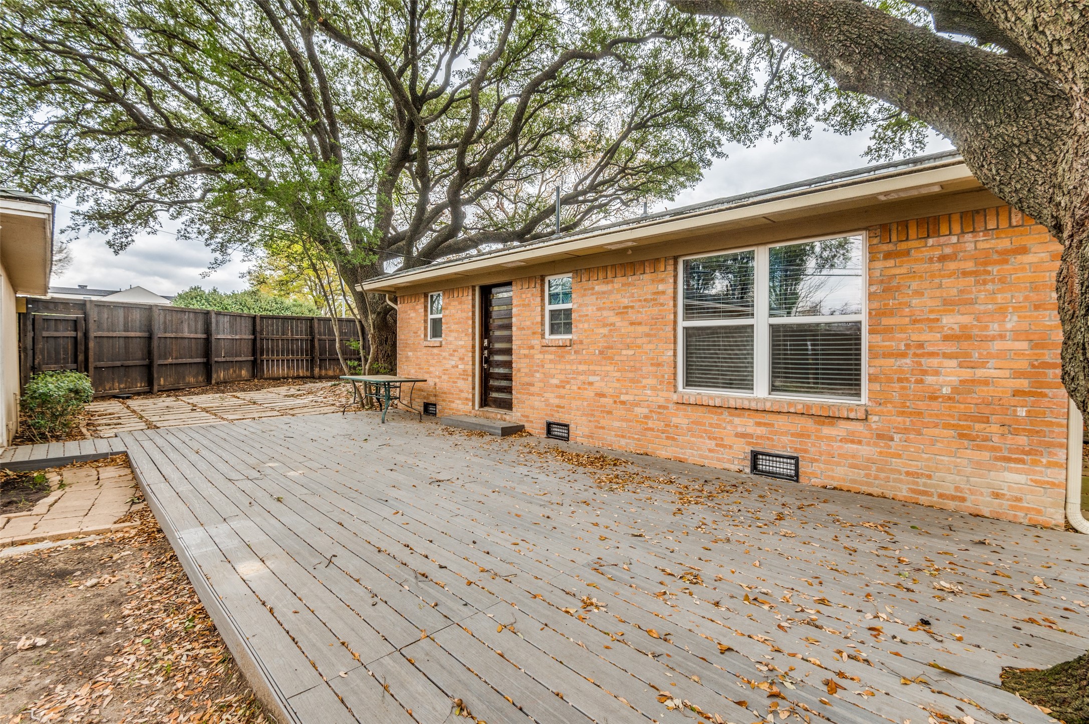 6815 Azalea Lane