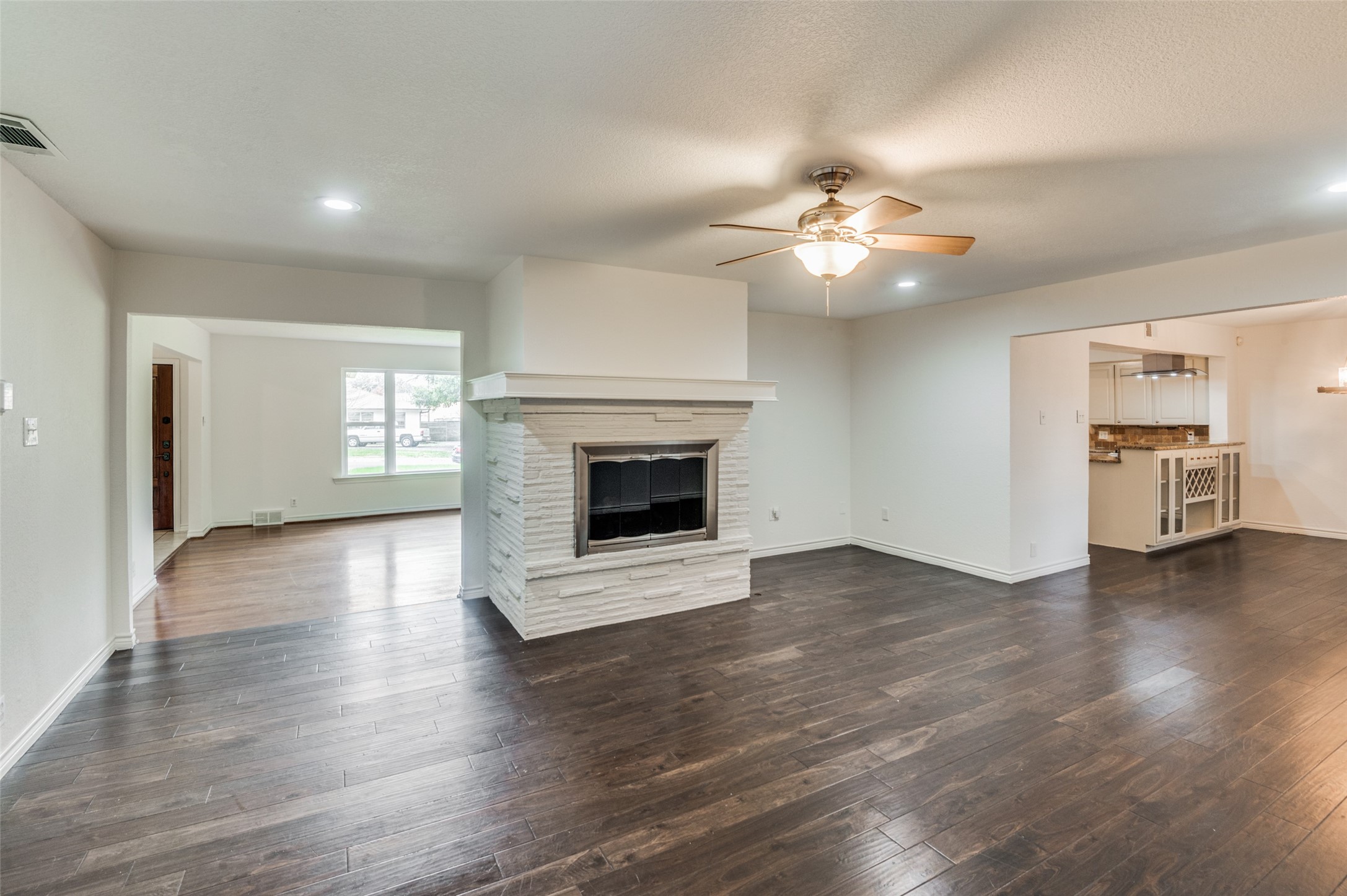 6815 Azalea Lane
