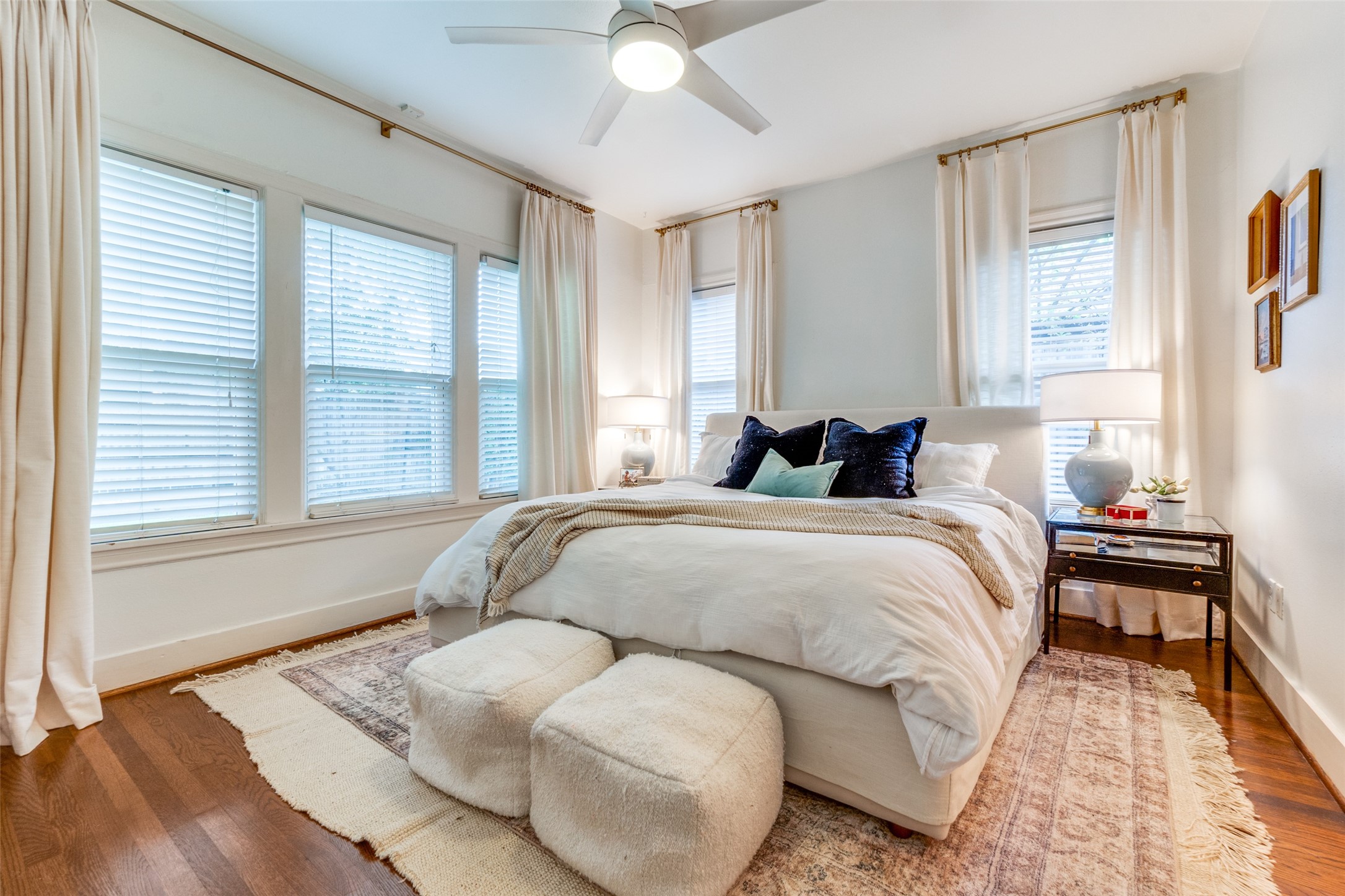 5915 Monticello Avenue