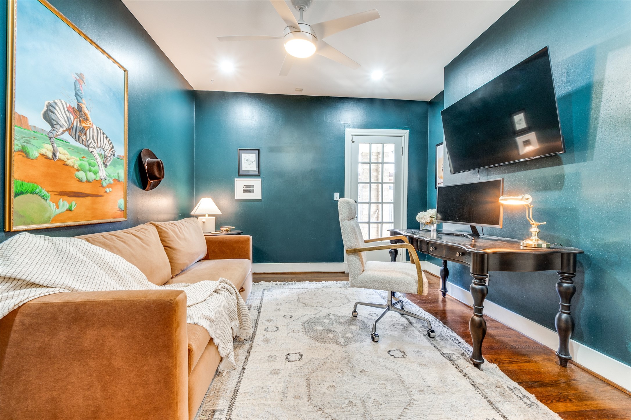 5915 Monticello Avenue