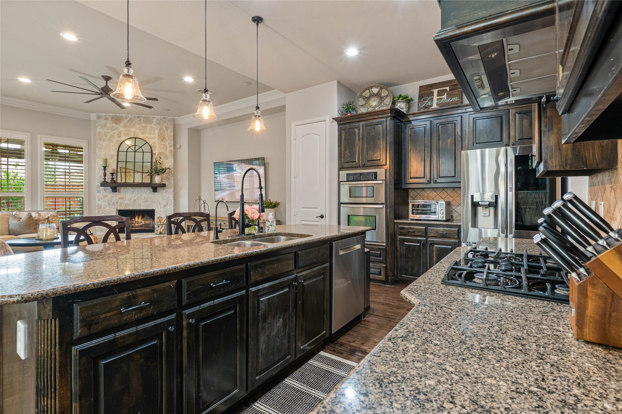 3049 Reynolds Lane