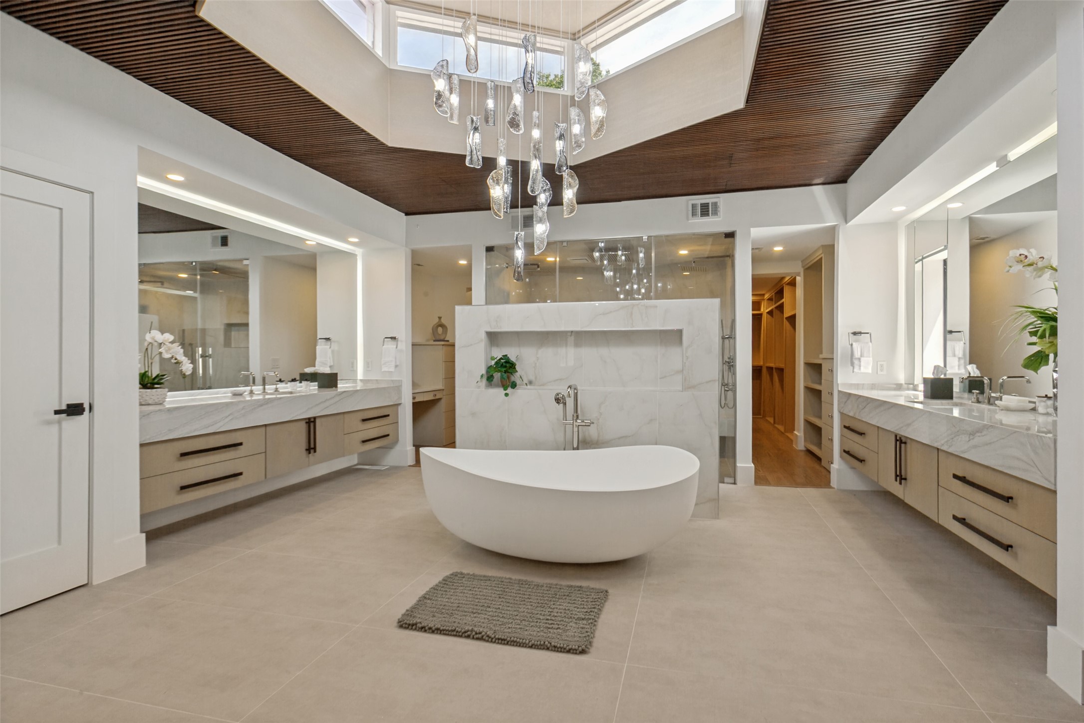 9930 Strait Lane