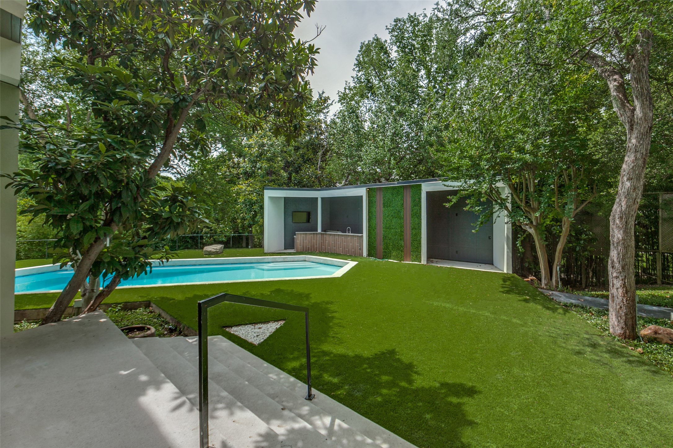 9930 Strait Lane