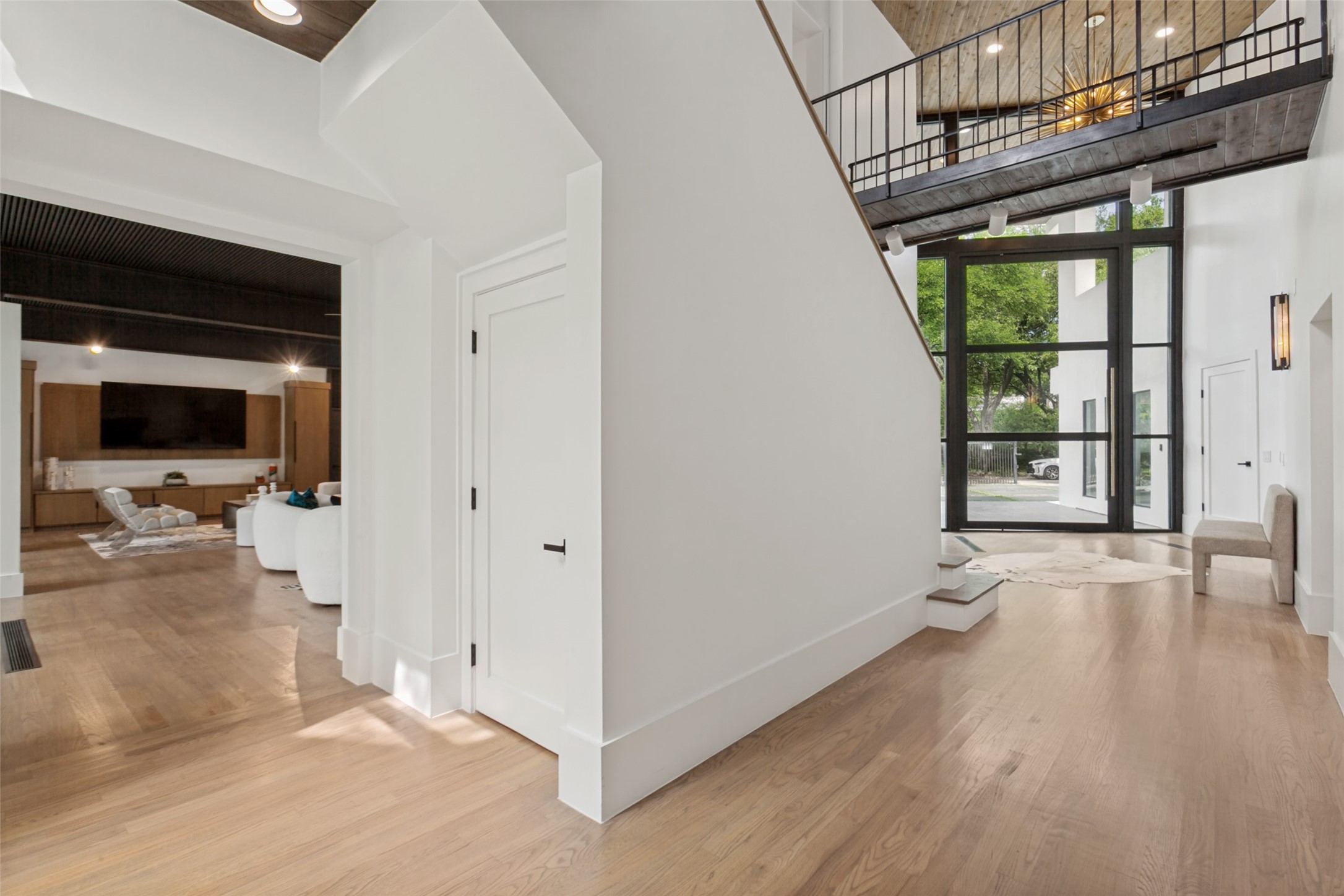 9930 Strait Lane
