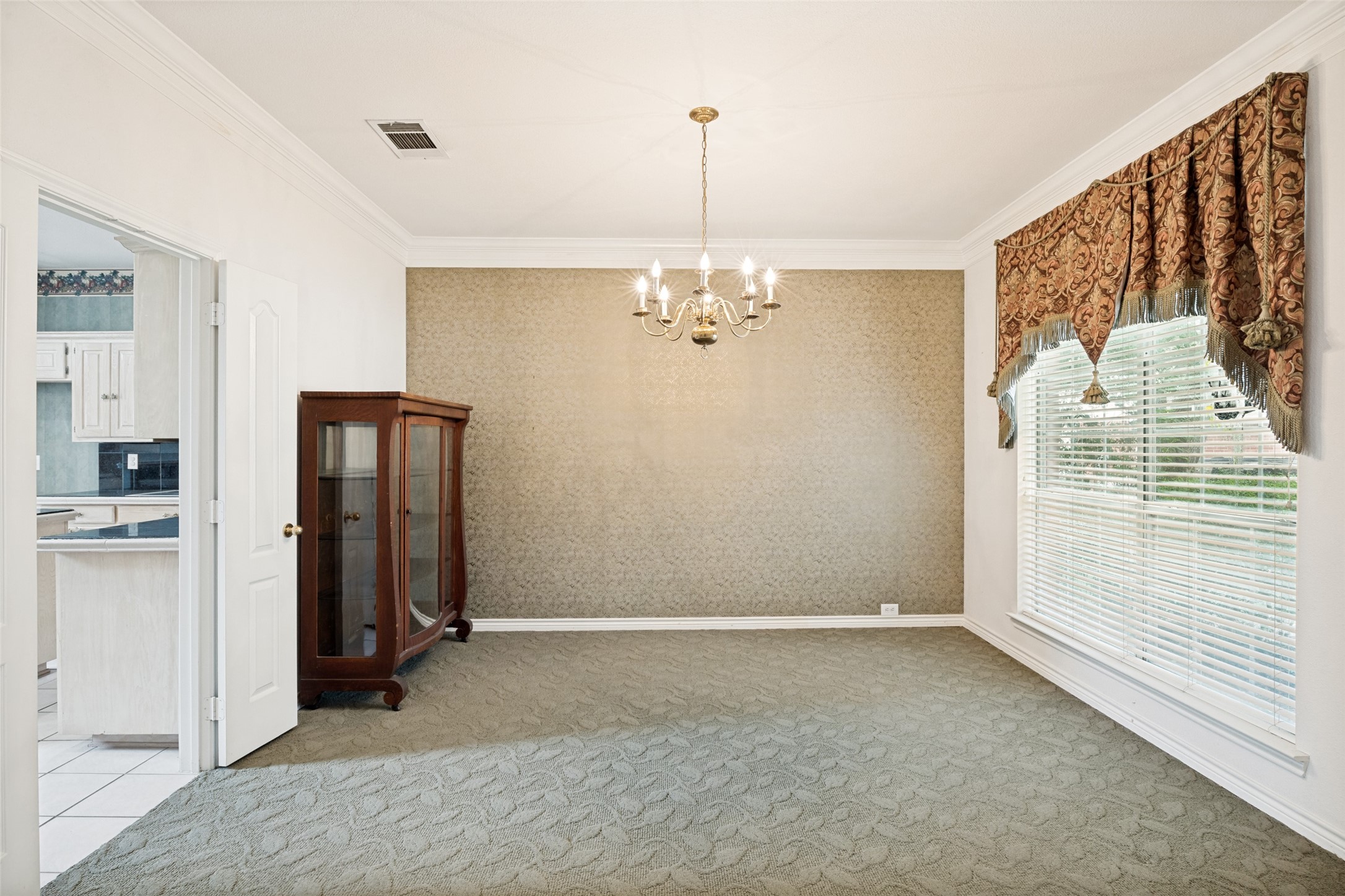 304 Kahala Drive