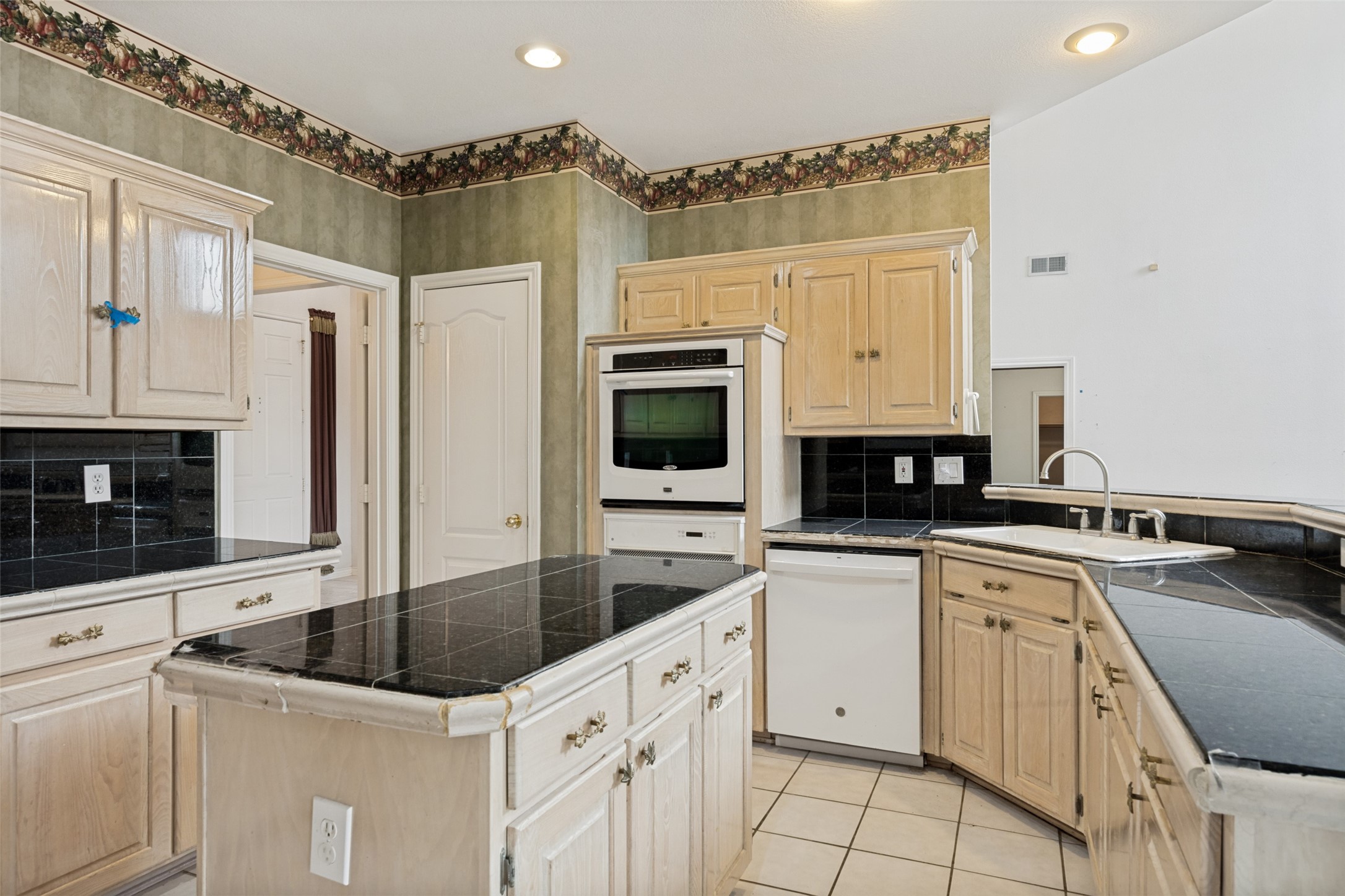 304 Kahala Drive