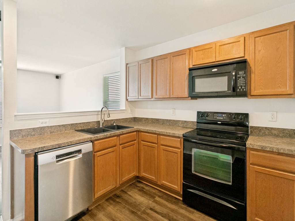 1221 Krista Drive