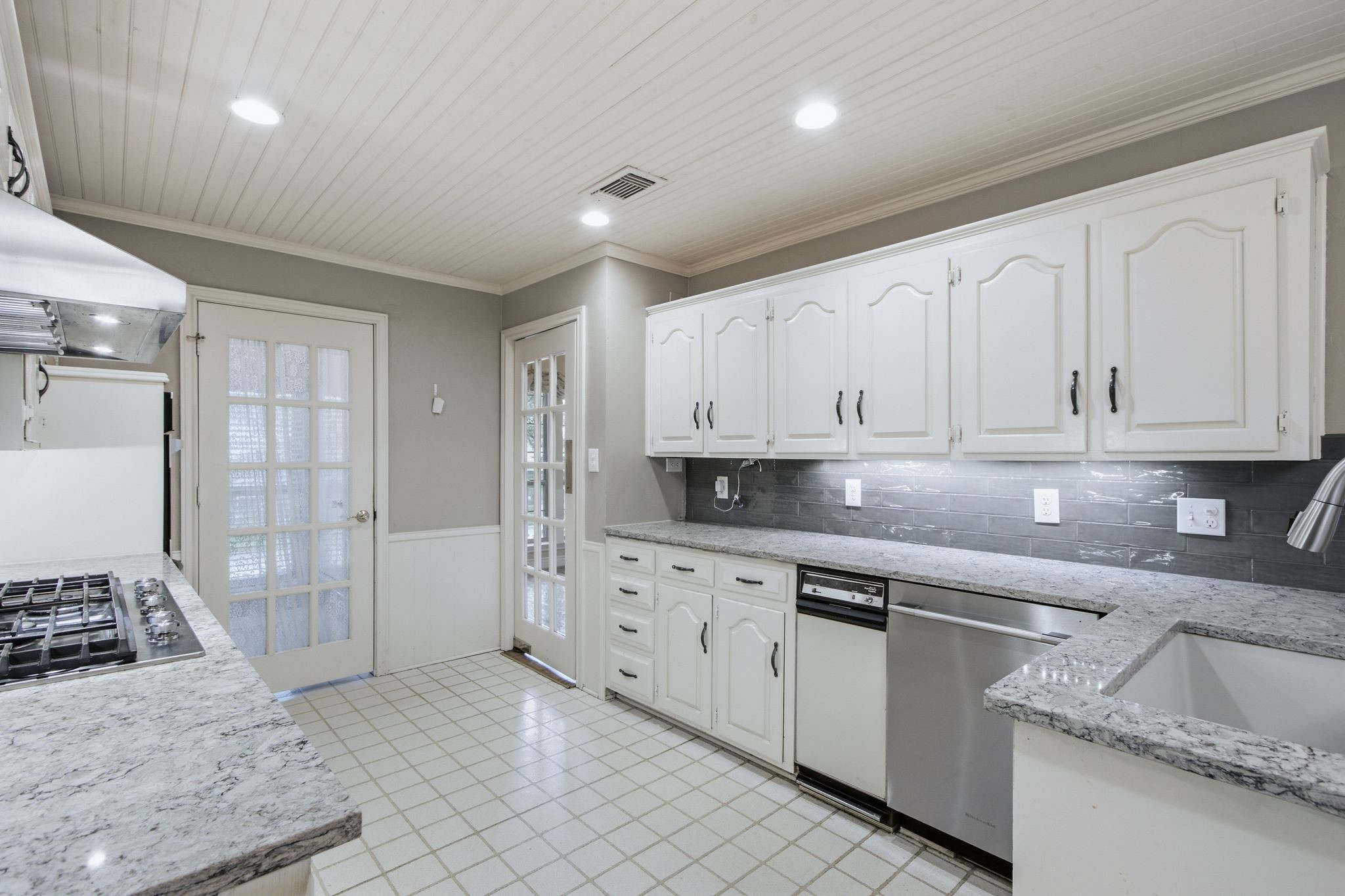 236 Canyon Valley Drive