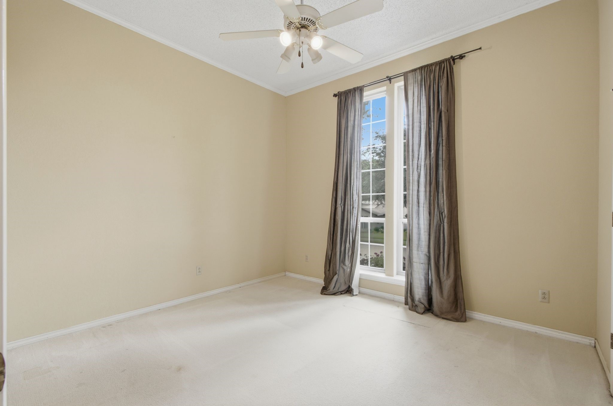 236 Canyon Valley Drive
