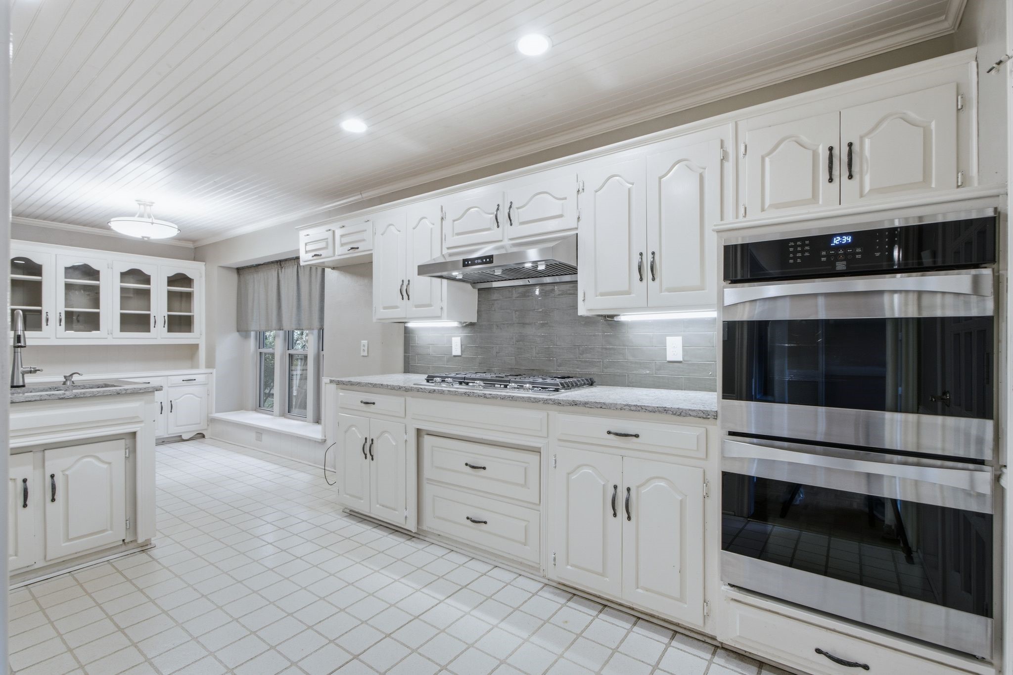 236 Canyon Valley Drive
