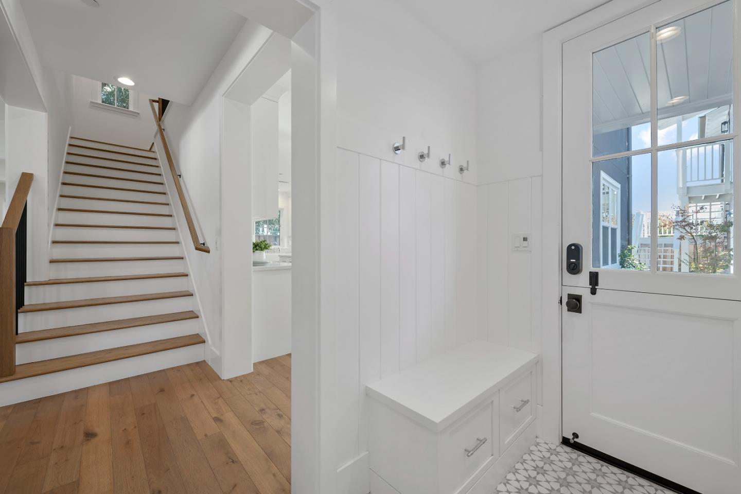 300 Haymarket CT