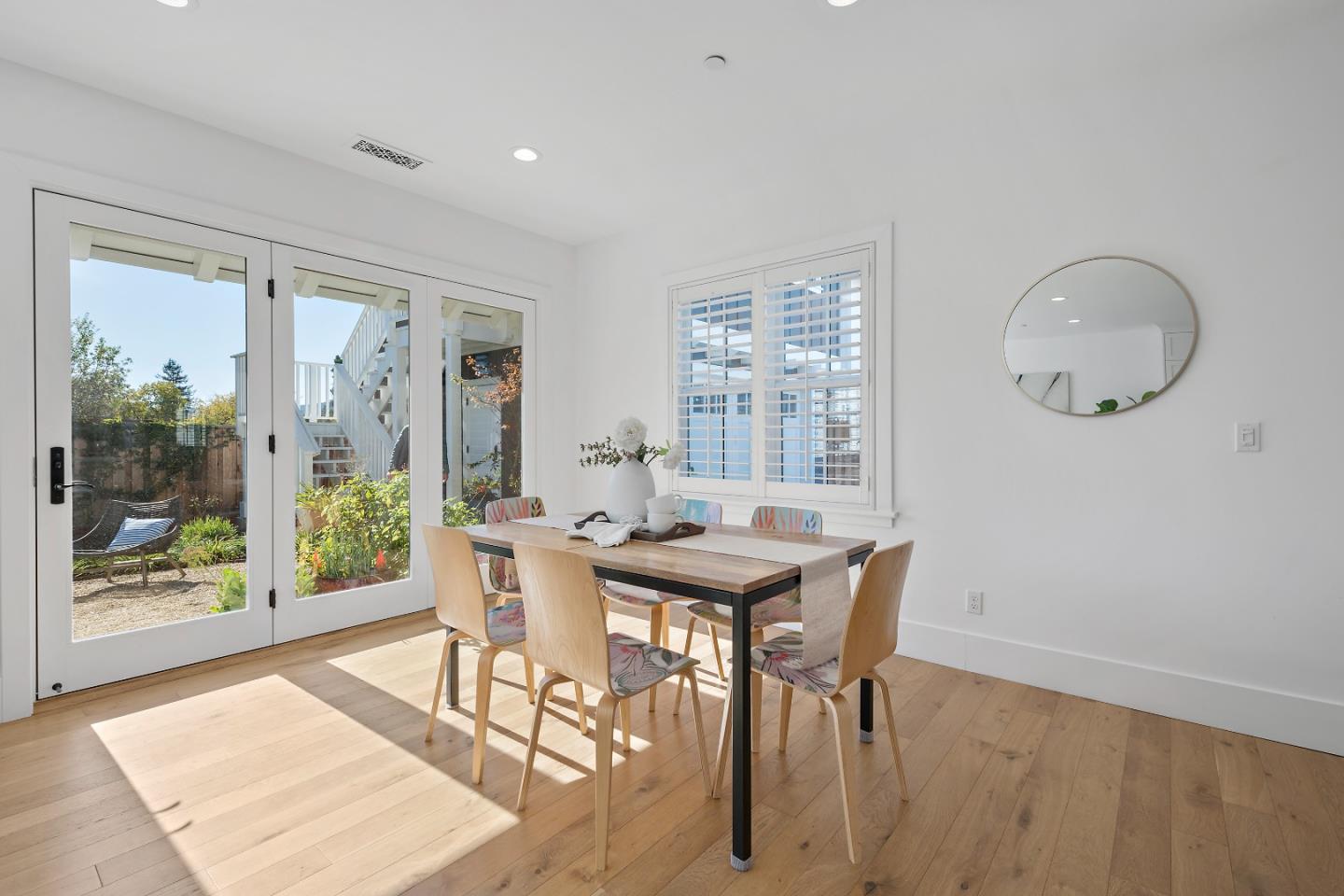 300 Haymarket CT