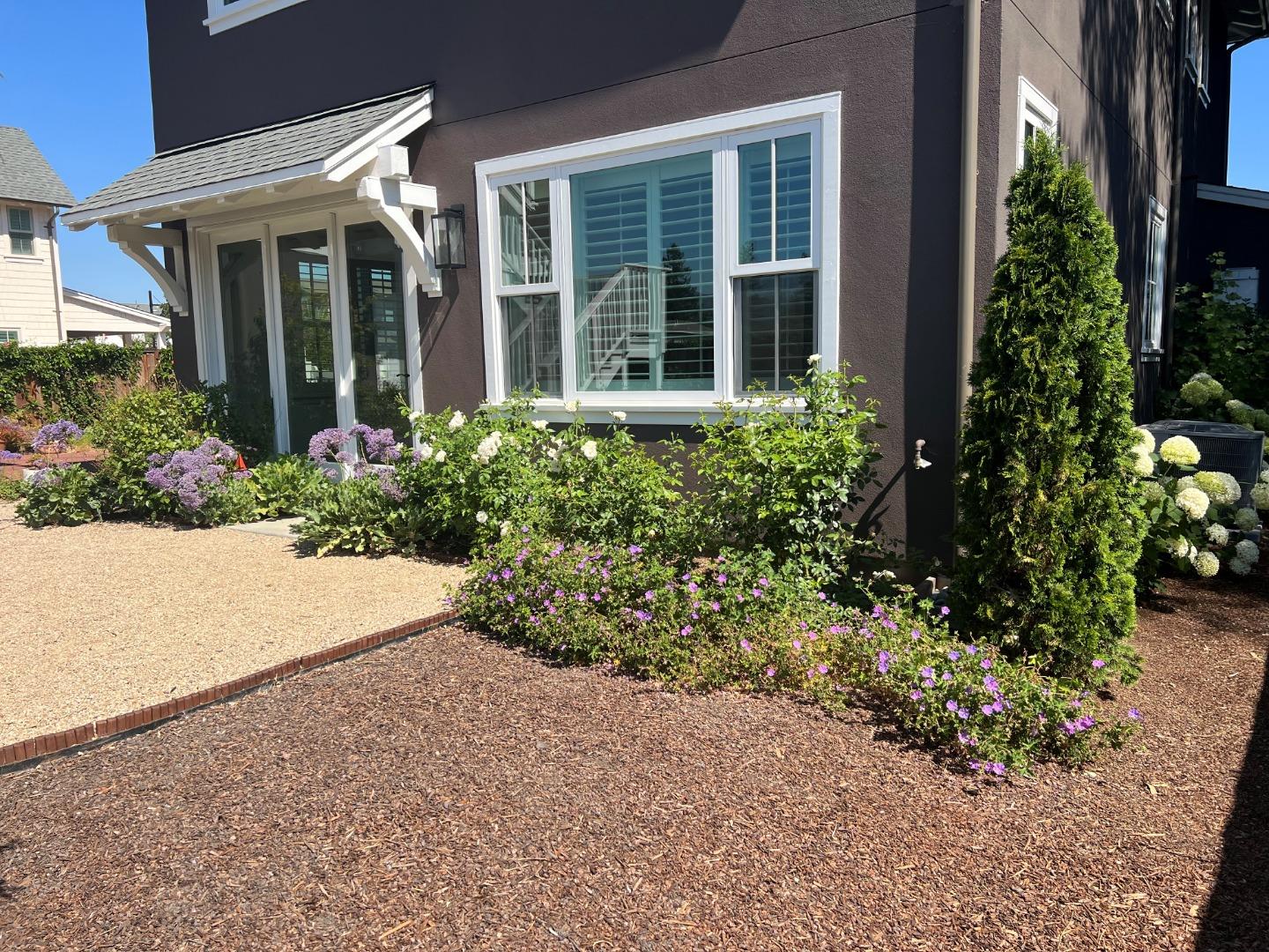 300 Haymarket CT