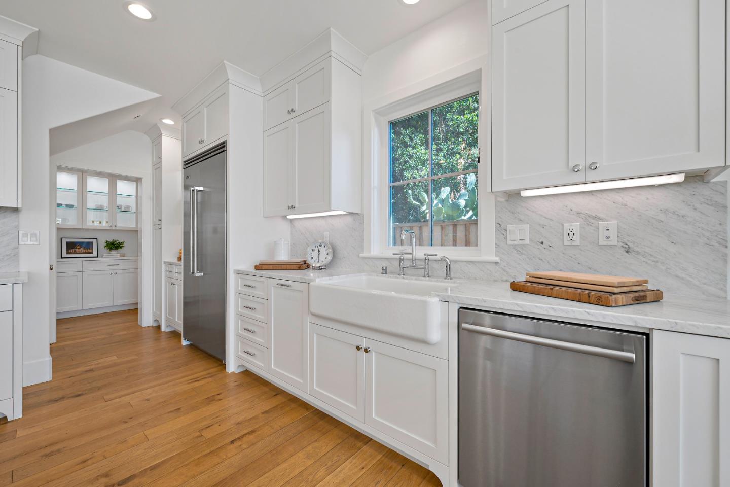 300 Haymarket CT