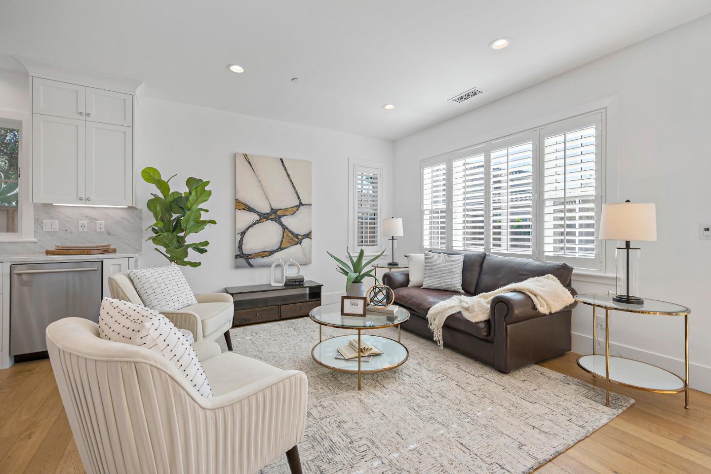 300 Haymarket CT