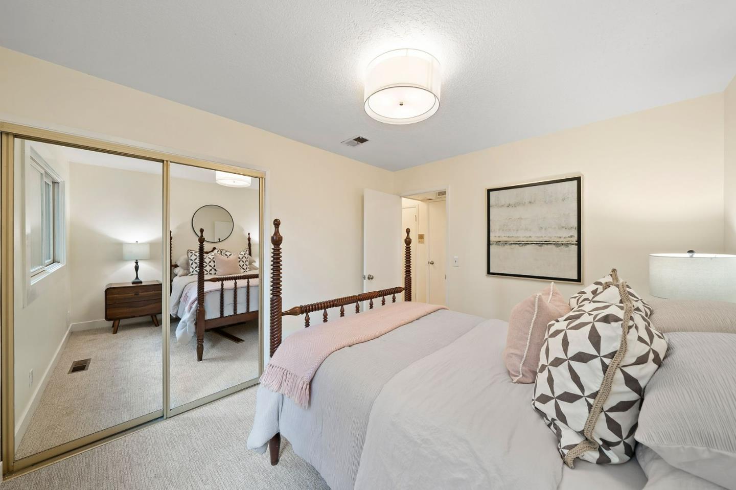 15 Clifton AVE