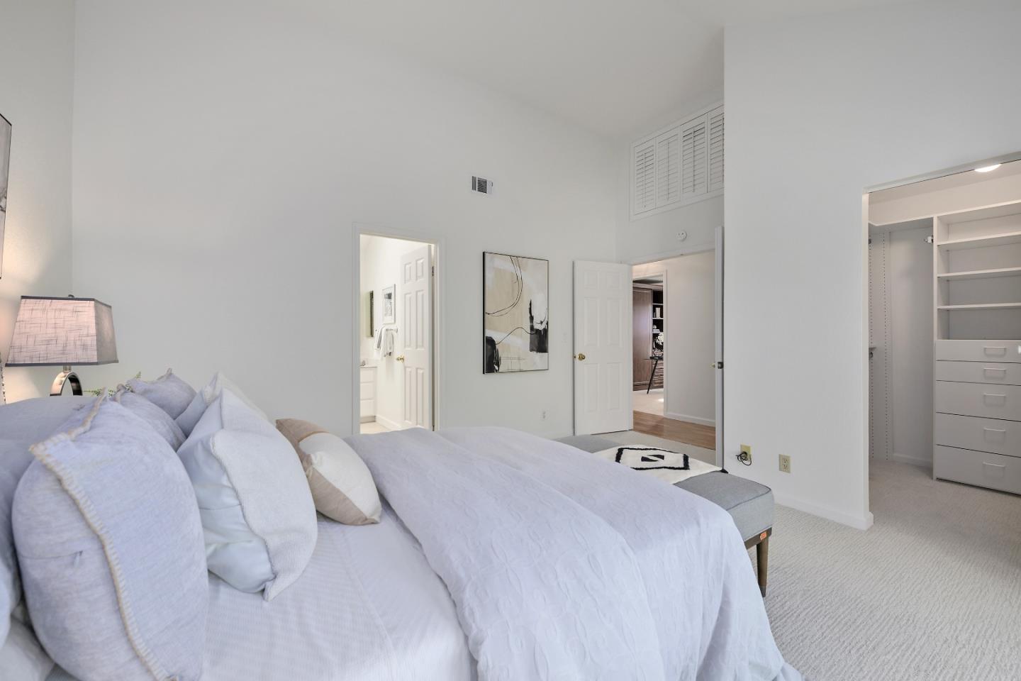 1293 Greenbriar AVE