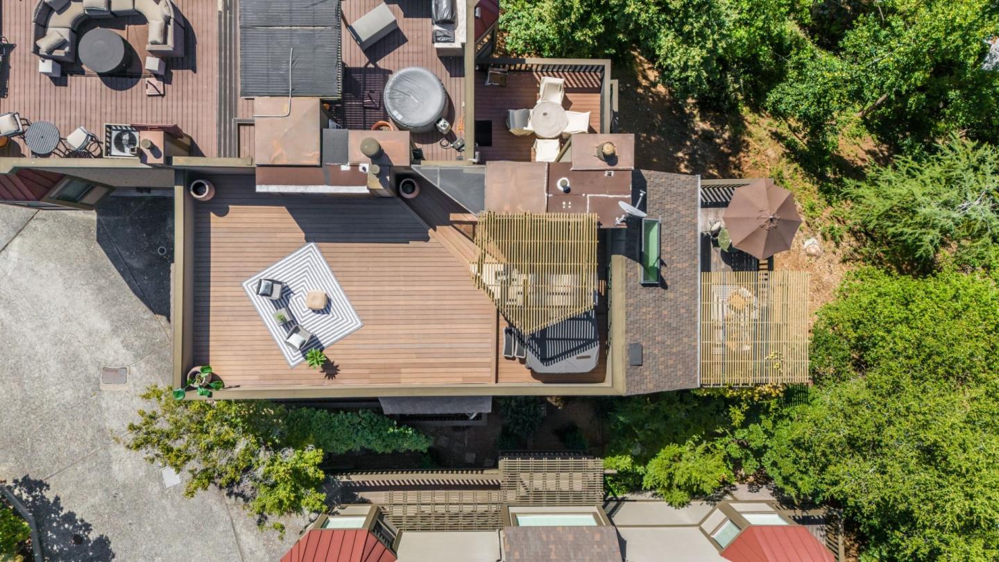 1 Bayview AVE 9
