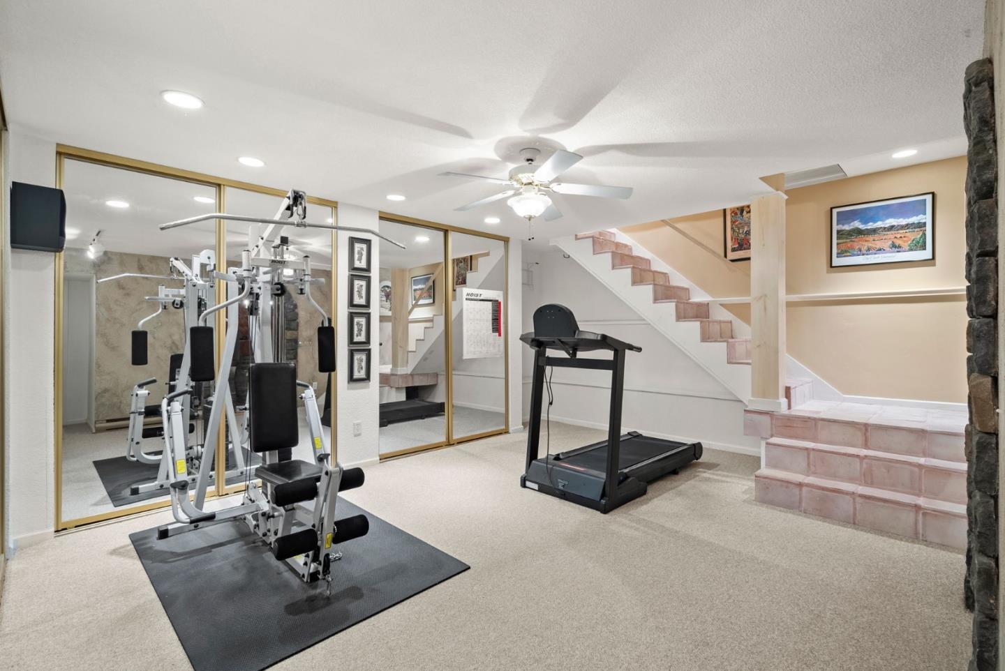1 Bayview AVE 9