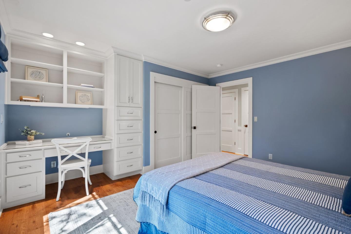 105 Highland AVE