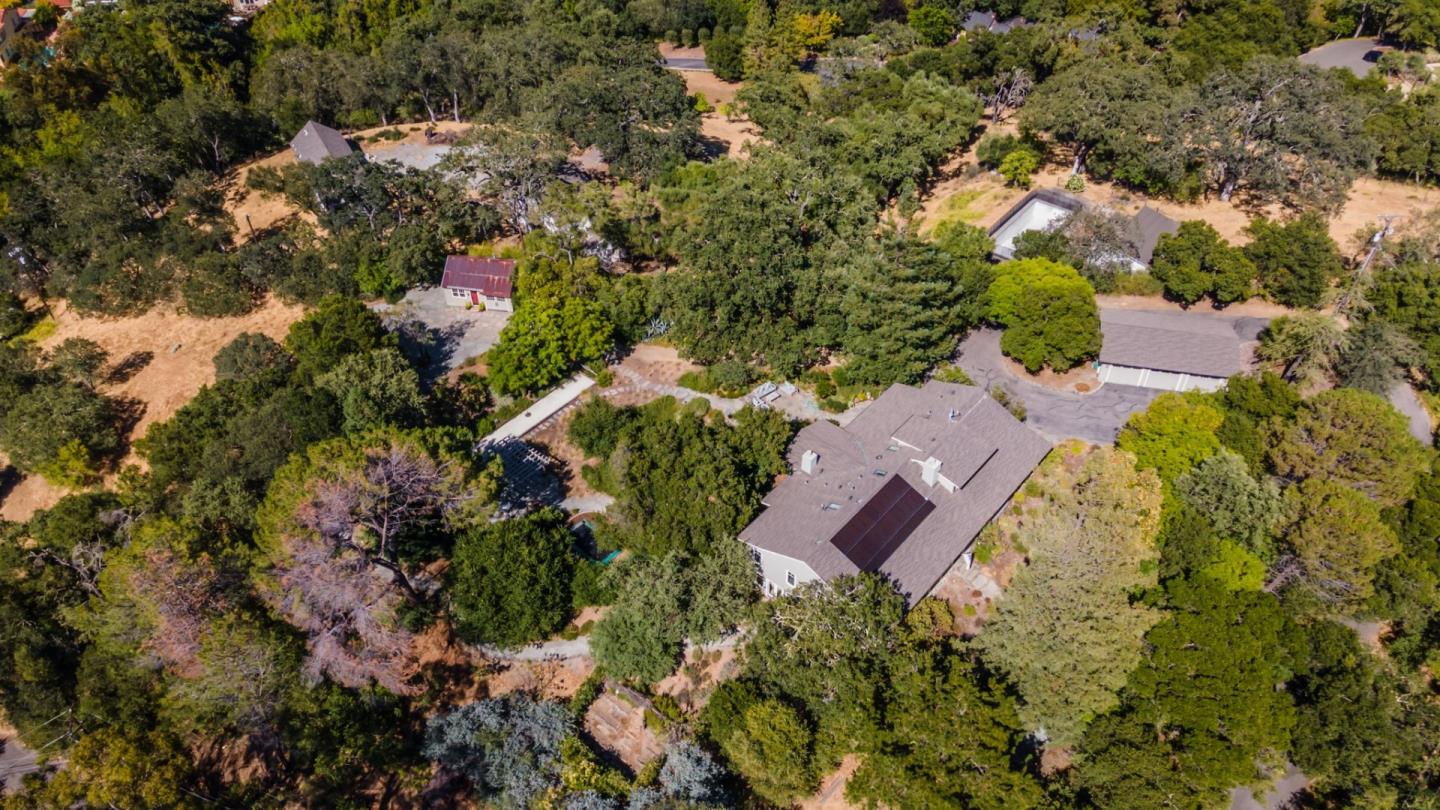105 Highland AVE