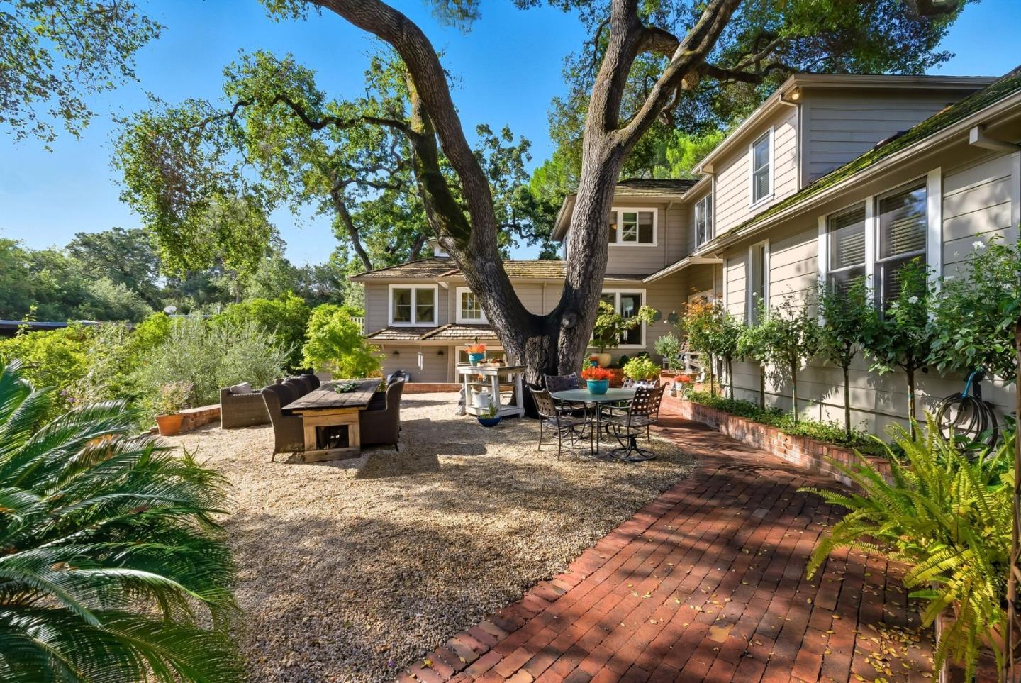 120 Oak Meadow Drive