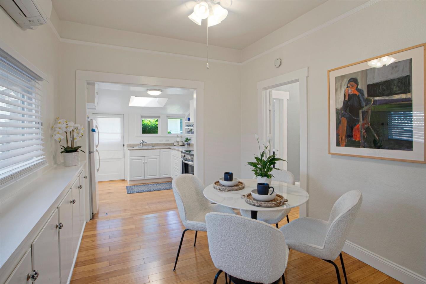 15&15 1/2 Stacia Street 2