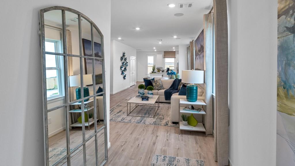 21922 Red Lantana Trail