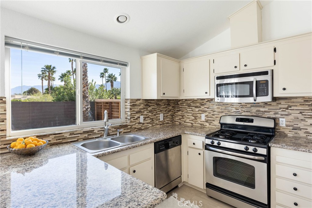 1481 E Twin Star Road