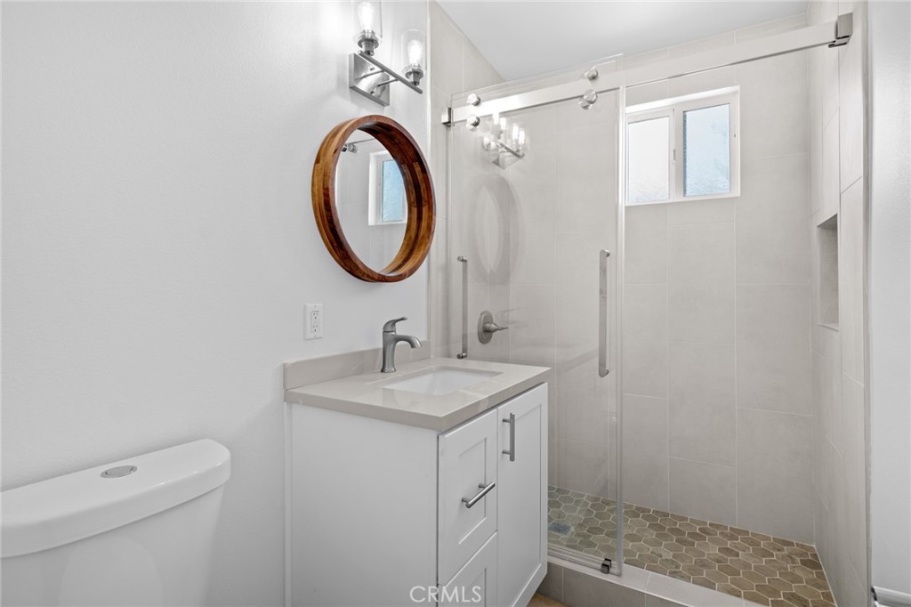 2658 Santa Ana Avenue Unit: A
