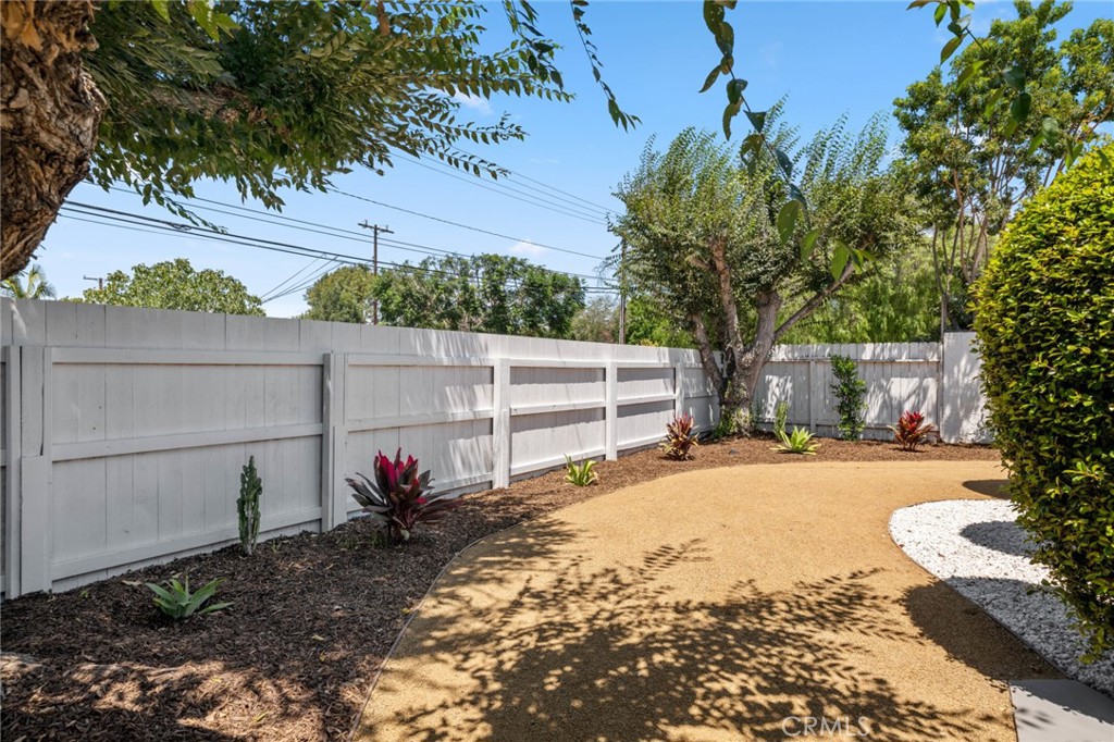 2658 Santa Ana Avenue Unit: A
