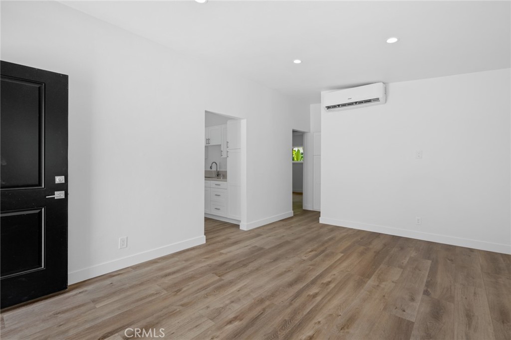 2658 Santa Ana Avenue Unit: A