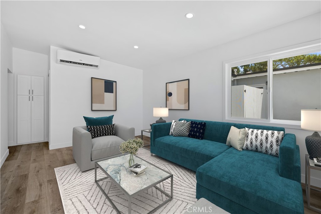 2658 Santa Ana Avenue Unit: A