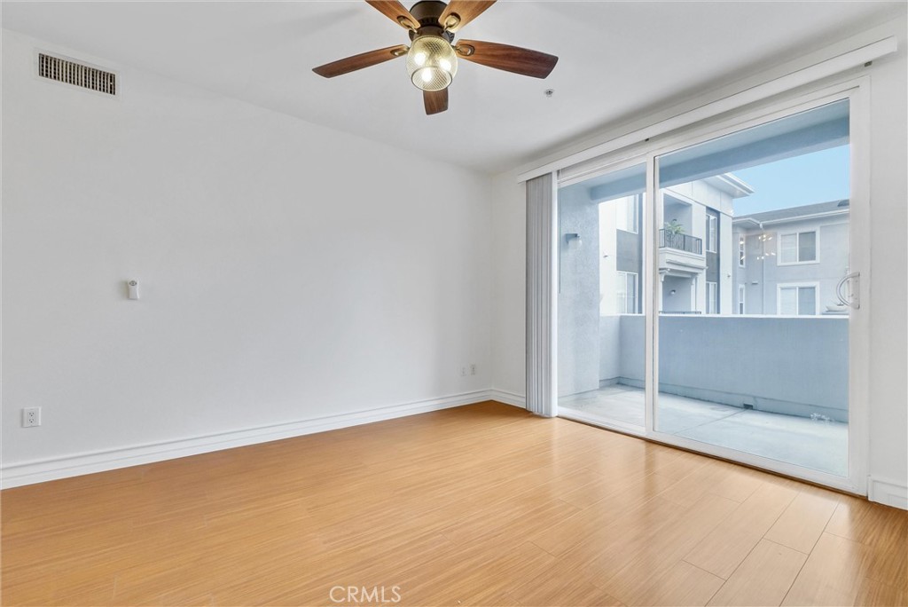 1801 E Katella Avenue Unit: 3043