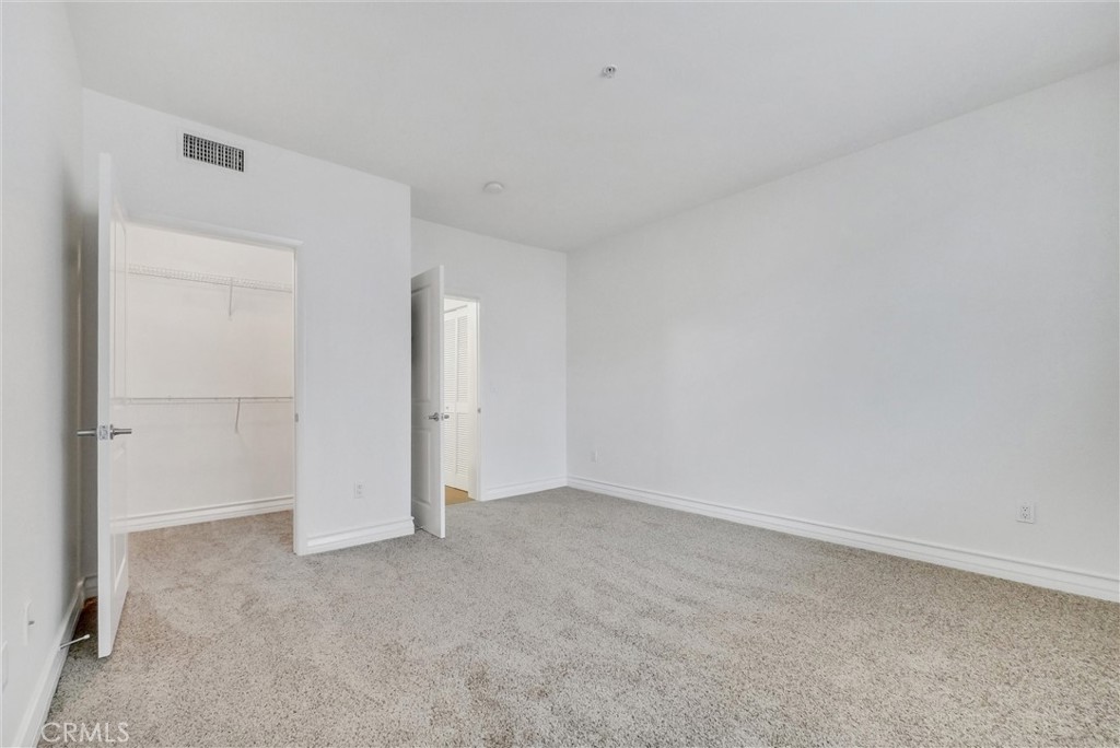1801 E Katella Avenue Unit: 3043