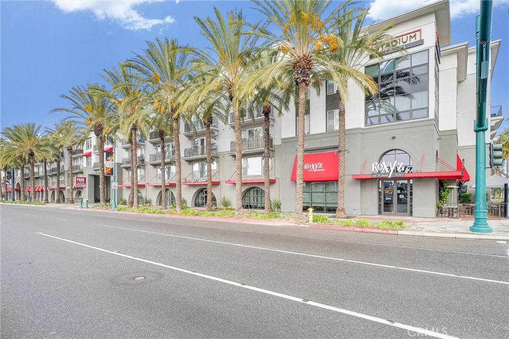1801 E Katella Avenue Unit: 3043