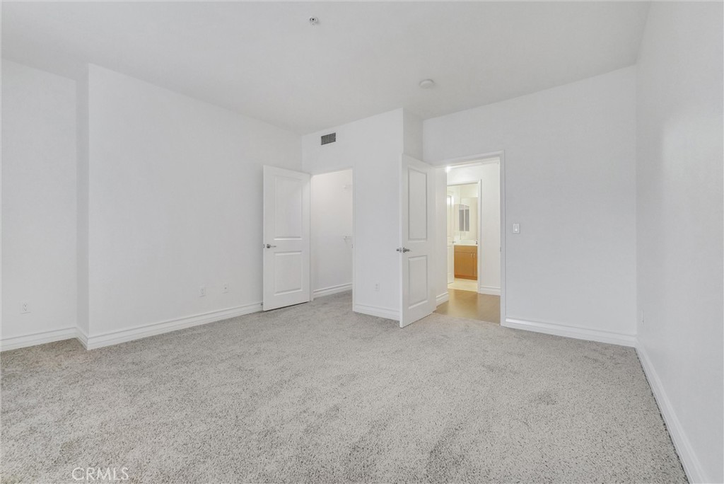 1801 E Katella Avenue Unit: 3043