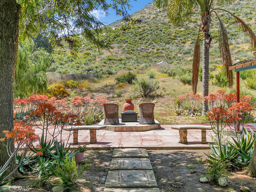 32177 Prairie Crossing Drive