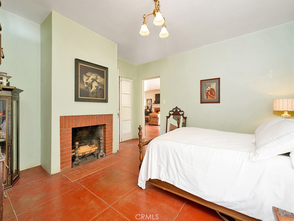 32177 Prairie Crossing Drive